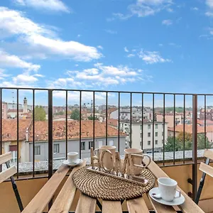  Appartamento Ar 73 Loreto 2 Minutes From The Metro