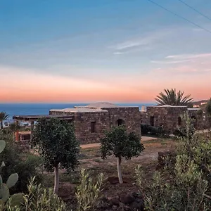 dammusi-futura.sicilyhotelsitaly.net/